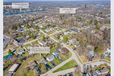 404 Lucille Avenue, Fox River Grove, IL 60021 - Photo 32