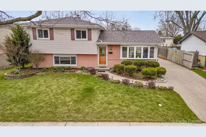 458 N 5th Avenue, Des Plaines, IL 60016 - Photo 1