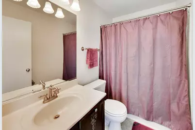 17804 W Braewick Road, Gurnee, IL 60031 - Photo 18