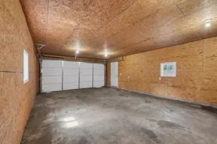 365 N Lincoln St, Bement, IL 61813 - Photo 30