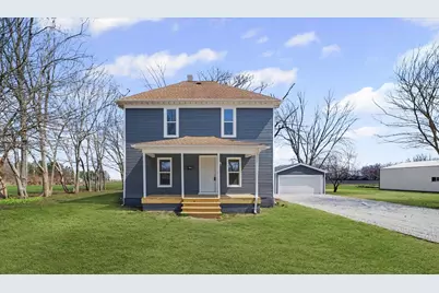 365 N Lincoln Street, Bement, IL 61813 - Photo 1