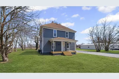 365 N Lincoln Street, Bement, IL 61813 - Photo 2