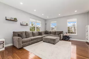 770 Lambert Ln, Bartlett, IL 60103 - Photo 10