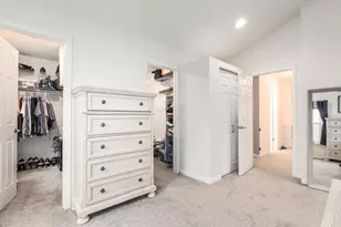 770 Lambert Ln, Bartlett, IL 60103 - Photo 16