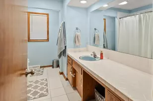 3138 12th Ave, Moline, IL 61265 - Photo 20