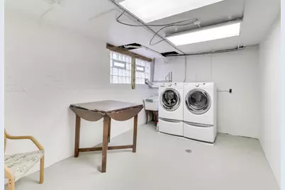 6503 N Maplewood Avenue, Chicago, IL 60645 - Photo 36