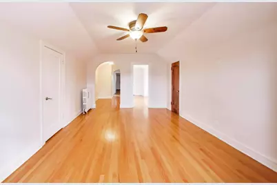 6503 N Maplewood Avenue, Chicago, IL 60645 - Photo 20