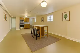 6503 N Maplewood Ave, Chicago, IL 60645 - Photo 32