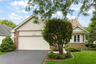 21403 W Sycamore Dr, Plainfield, IL 60544 - Photo 2