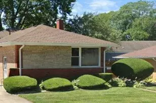 16080 Marion Dr, South Holland, IL 60473 - Photo 1