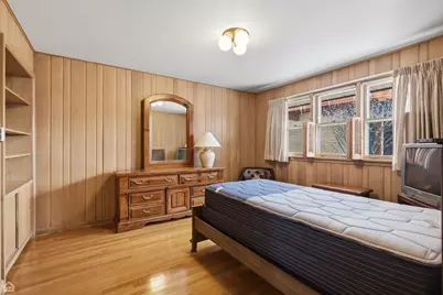 6543 Kolmar Avenue, Lincolnwood, IL 60712 - Photo 14