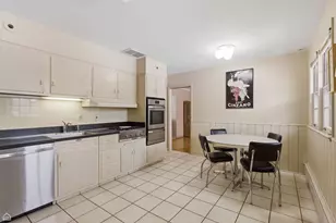 6543 Kolmar Ave, Lincolnwood, IL 60712 - Photo 8