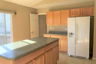 1609 Fredericksburg Ln, Aurora, IL 60503 - Photo 6