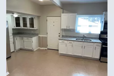 714 Broadway Avenue #REAR, Melrose Park, IL 60160 - Photo 4