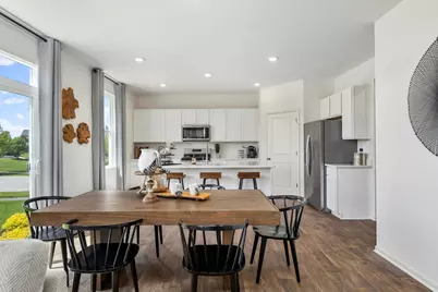 972 Sapphire Lane, Montgomery, IL 60538 - Photo 8