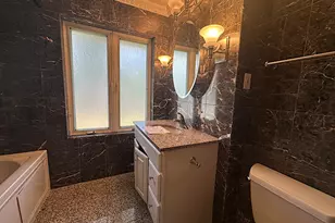 7216 Leonard Dr, Darien, IL 60561 - Photo 6