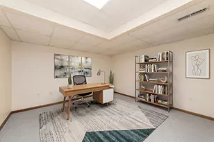 2043 Winchester Trail, Romeoville, IL 60446 - Photo 26