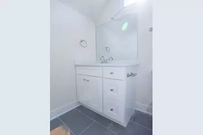 2342 N Lawndale Avenue, Chicago, IL 60647 - Photo 26