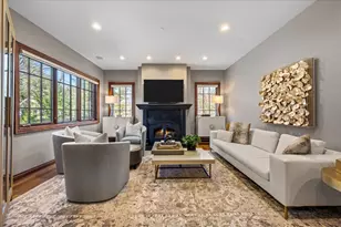 240 Walnut St, Libertyville, IL 60048 - Photo 14