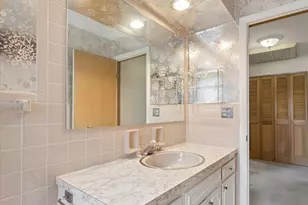 814 Jefferson St, Hinsdale, IL 60521 - Photo 10