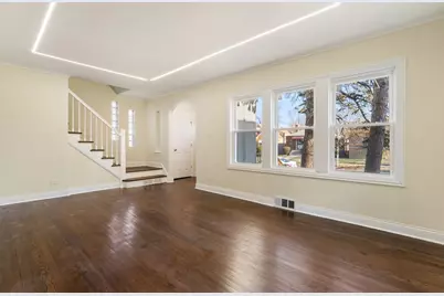 10954 S Normal Avenue, Chicago, IL 60628 - Photo 4