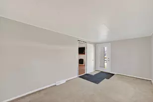 26203 W Grand Ave, Ingleside, IL 60041 - Photo 10