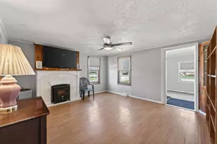 26203 W Grand Ave, Ingleside, IL 60041 - Photo 8