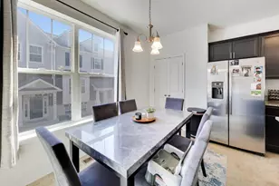 1174 Evergreen Ave, Des Plaines, IL 60016 - Photo 8