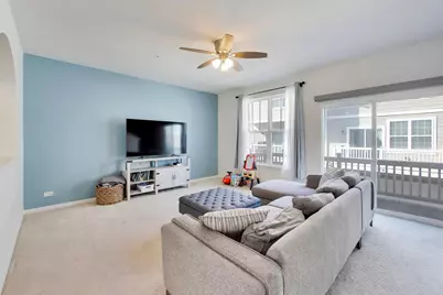 1174 Evergreen Avenue, Des Plaines, IL 60016 - Photo 4