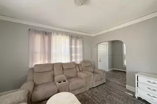 1125 37th St, Rock Island, IL 61201 - Photo 8