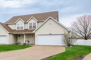 223 Huntington Ct, Shorewood, IL 60404 - Photo 1