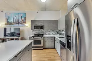 235 W Van Buren St, Chicago, IL 60607 - Photo 4