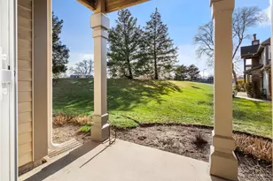 219 Old Oak Ct W, Buffalo Grove, IL 60089 - Photo 16