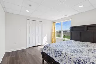 24 Beverly Ln, Hawthorn Woods, IL 60047 - Photo 24