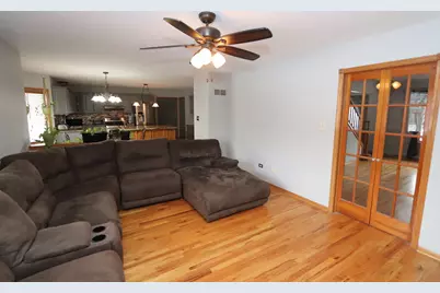 17406 Lathrop Avenue, Hazel Crest, IL 60429 - Photo 8