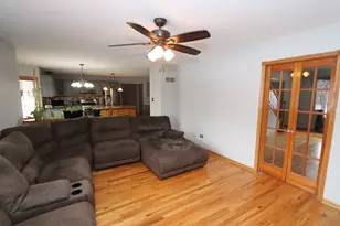 17406 Lathrop Ave, Hazel Crest, IL 60429 - Photo 8