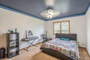 17406 Lathrop Ave, Hazel Crest, IL 60429 - Photo 16