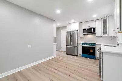 92 N Airlite Street, Elgin, IL 60123 - Photo 6