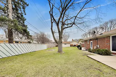 108 W Sunset Road, Mount Prospect, IL 60056 - Photo 36