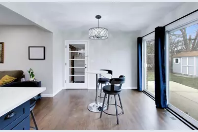 108 W Sunset Road, Mount Prospect, IL 60056 - Photo 12