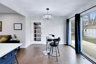 108 W Sunset Rd, Mount Prospect, IL 60056 - Photo 12