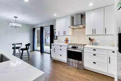 108 W Sunset Road, Mount Prospect, IL 60056 - Photo 8