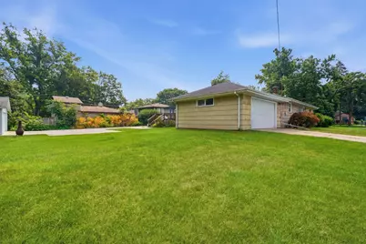18001 Gladville Avenue, Homewood, IL 60430 - Photo 34