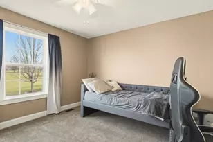 13362 Foxglove Ln, Winnebago, IL 61088 - Photo 30