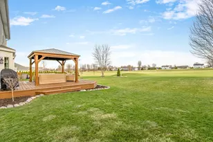 13362 Foxglove Ln, Winnebago, IL 61088 - Photo 48