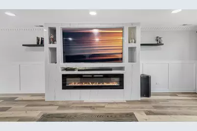 4 Waverly Court, Park Forest, IL 60466 - Photo 10