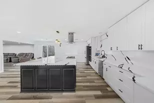 4 Waverly Ct, Park Forest, IL 60466 - Photo 4