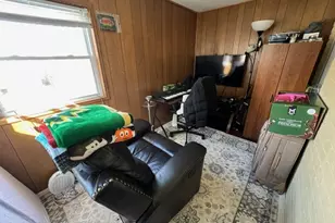 4952 Hull St, Skokie, IL 60077 - Photo 12