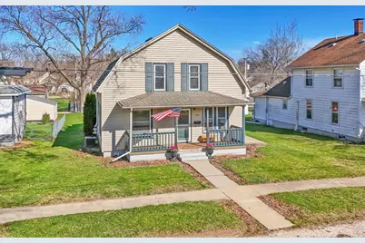 122 N Stott Street, Genoa, IL 60135 - Photo 2