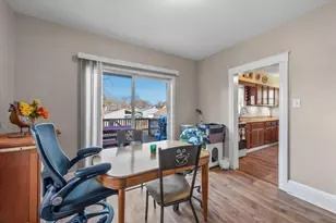 122 N Stott St, Genoa, IL 60135 - Photo 10